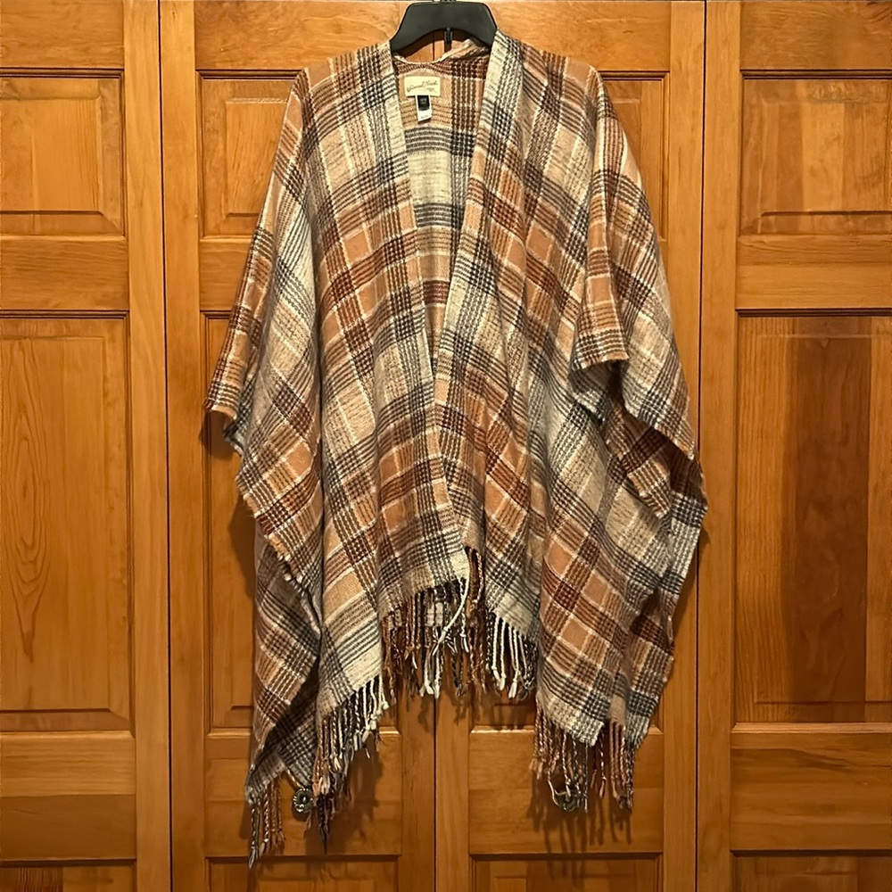 Universal Threads, Women, Plaid poncho, One Size Fits Most, Soft